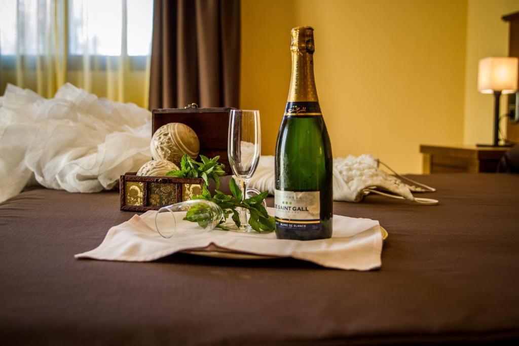 Hostal Rural El Nacimiento Deifontes 部屋 写真